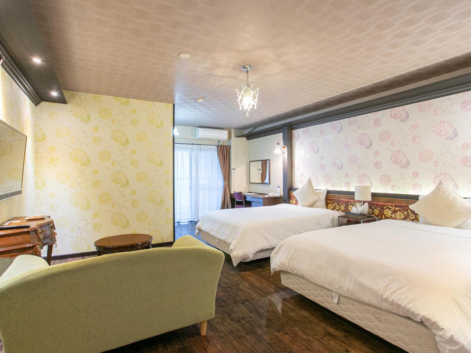 Yufuin Besso Shikisai Hotel Quarto foto