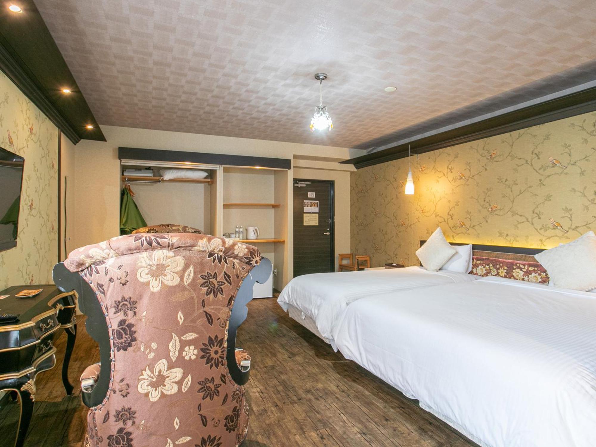 Yufuin Besso Shikisai Hotel Quarto foto